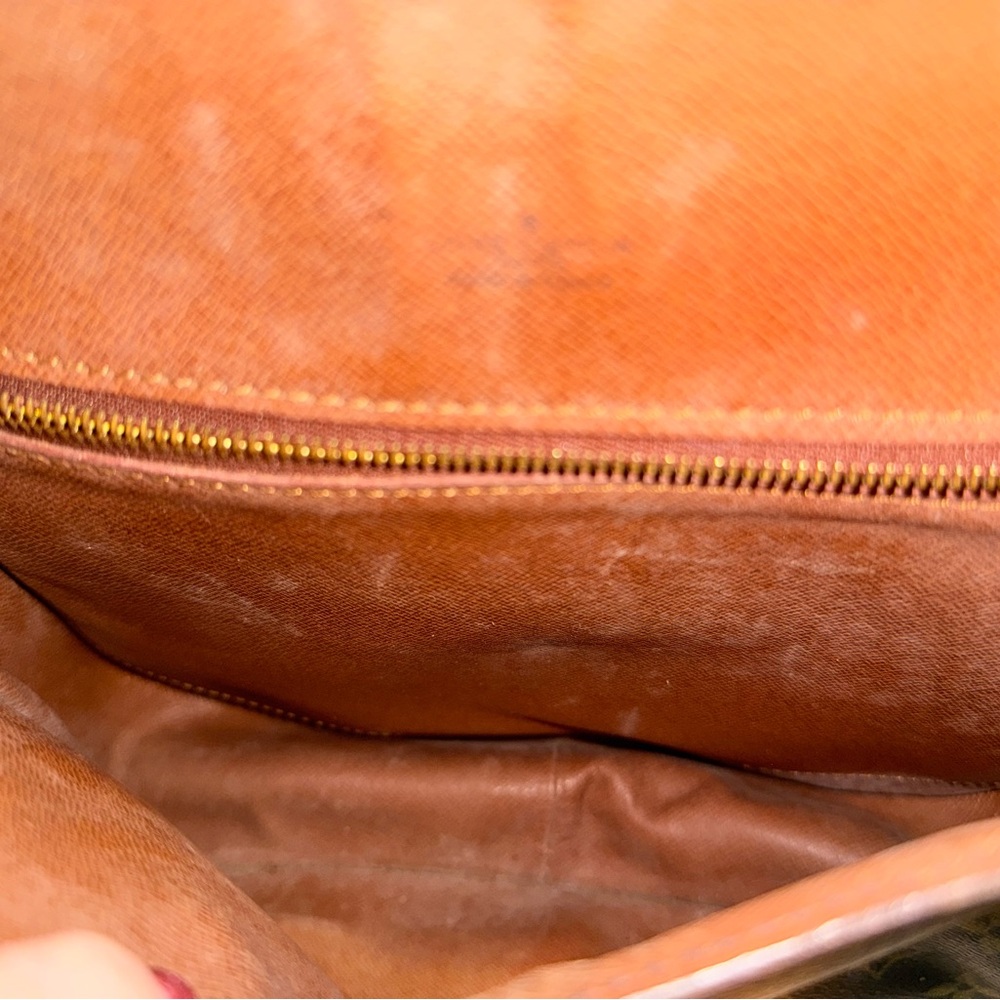 Louis Vuitton Brown and Tan Monogram Crossbody Bag - Picture 4 of 9